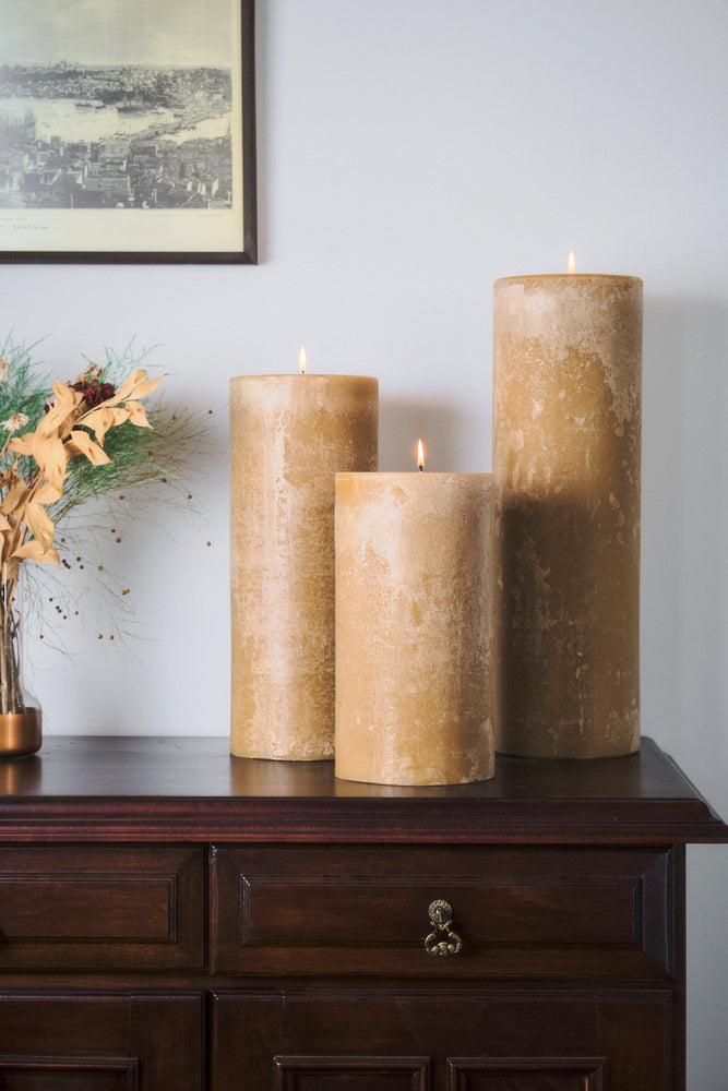 Silindir Mumlar – 15 cm Ø