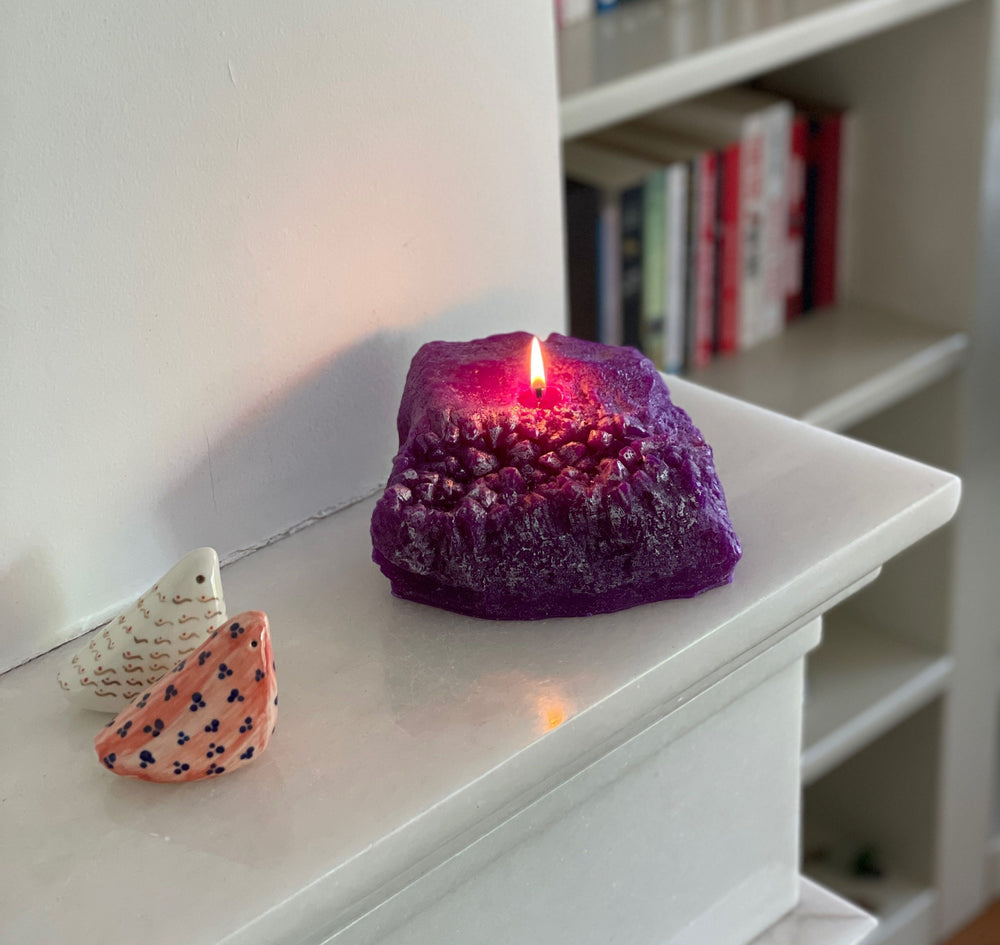 
            
                Load image into Gallery viewer, Amethyst Candle
            
        